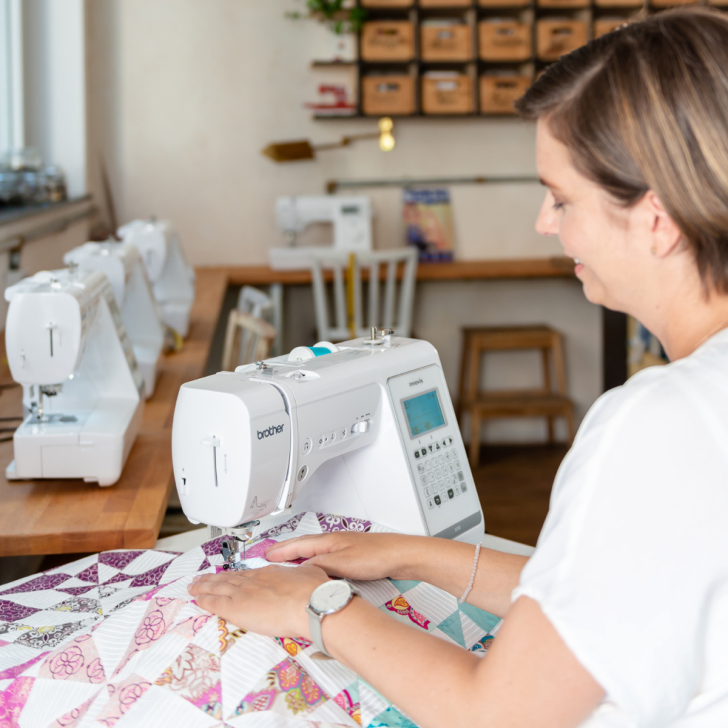 Šivaća mašina Brother Innov-is A150 - pogled 5