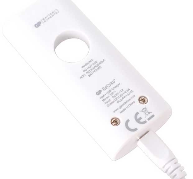 GP Punjač sa dve punjive baterije U211-210AAHCBWA12F-UE2 - pogled 5