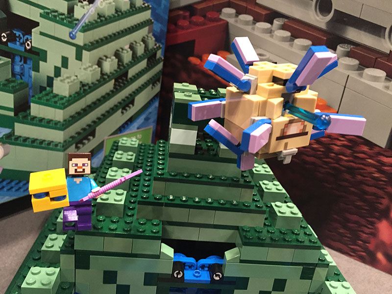 LEGO® Minecraft kocke  The Ocean Monument - Okean  1122 dela  21136 - pogled 5
