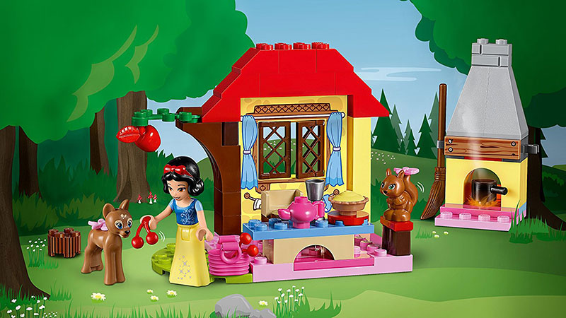LEGO Juniors kocke Disney Princess - Snow Whites Forest Cottage - Snežanina koliba u šumi 67 delova 10738 - pogled 5