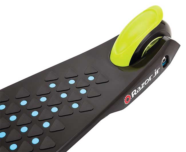 Razor Trotinet sa tri točka Jr T3 Green - pogled 5