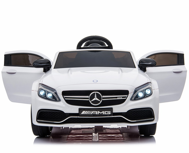Dečiji automobil na akumulator Mercedes C63 AMG Beli - pogled 5