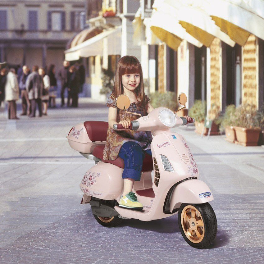 PEG PEREGO Motor na akumulator VESPA 12V 2014 IGMC0024 Mon Amour - pogled 5