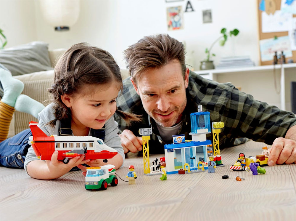 LEGO® City Kocke - Gradski aerodrom 60261 - pogled 5