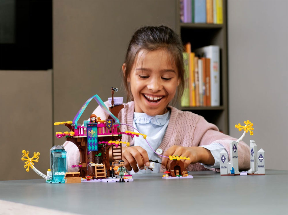 LEGO® Disney Kocke Frozen 2 - Začarana kućica na drvetu 41164 - pogled 5