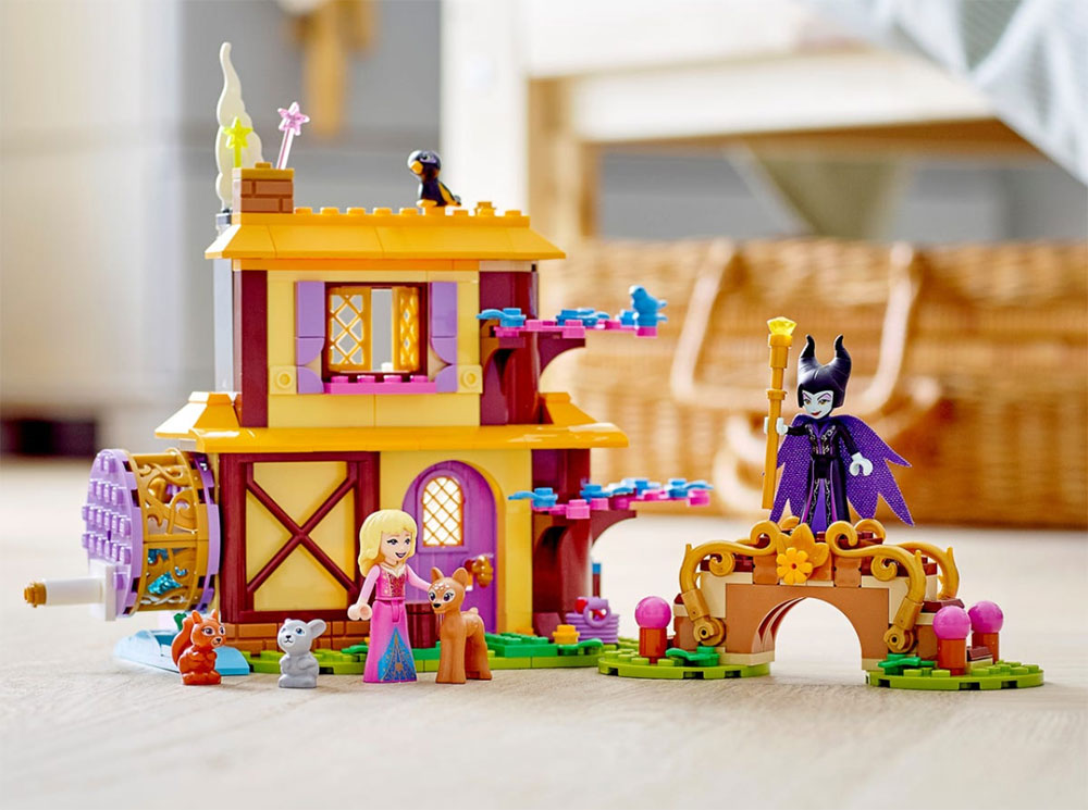 LEGO® Disney Kocke - Aurorina šumska koliba 43188 - pogled 5