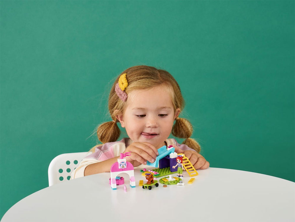 LEGO® FRIENDS Kocke Mia i psi 41396 - pogled 5