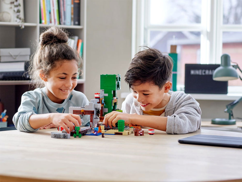 LEGO® Kocke Minecraft Kriperov rudnik 21155 - pogled 5