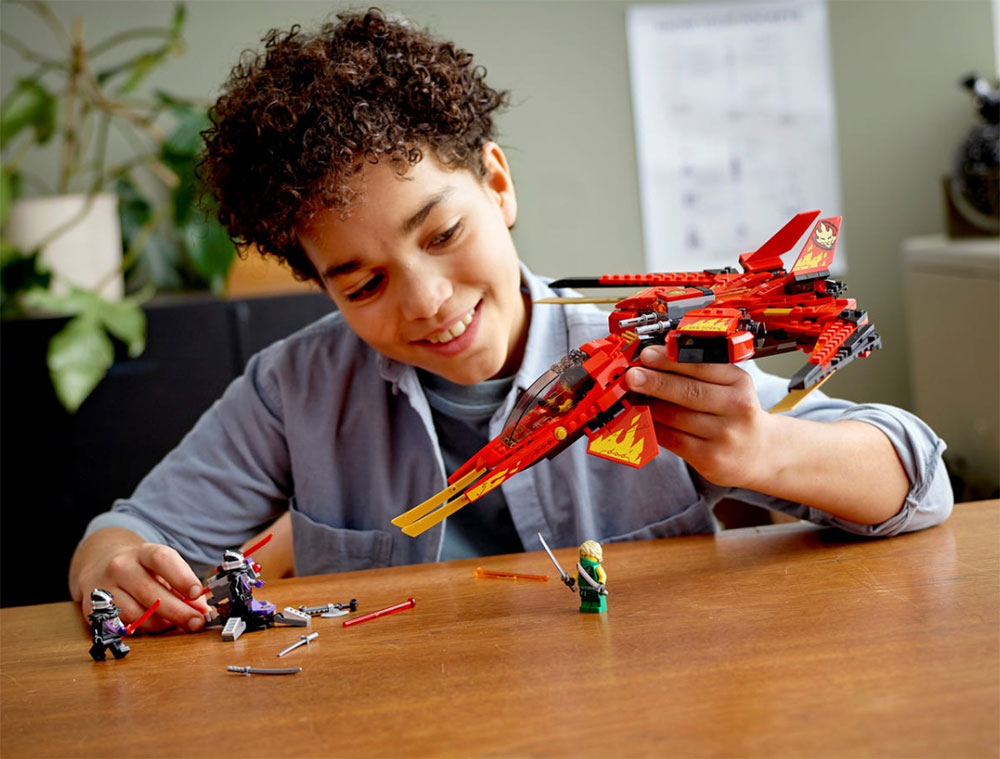 LEGO® Kocke NINJAGO - Kai Fighter 71704 - pogled 5