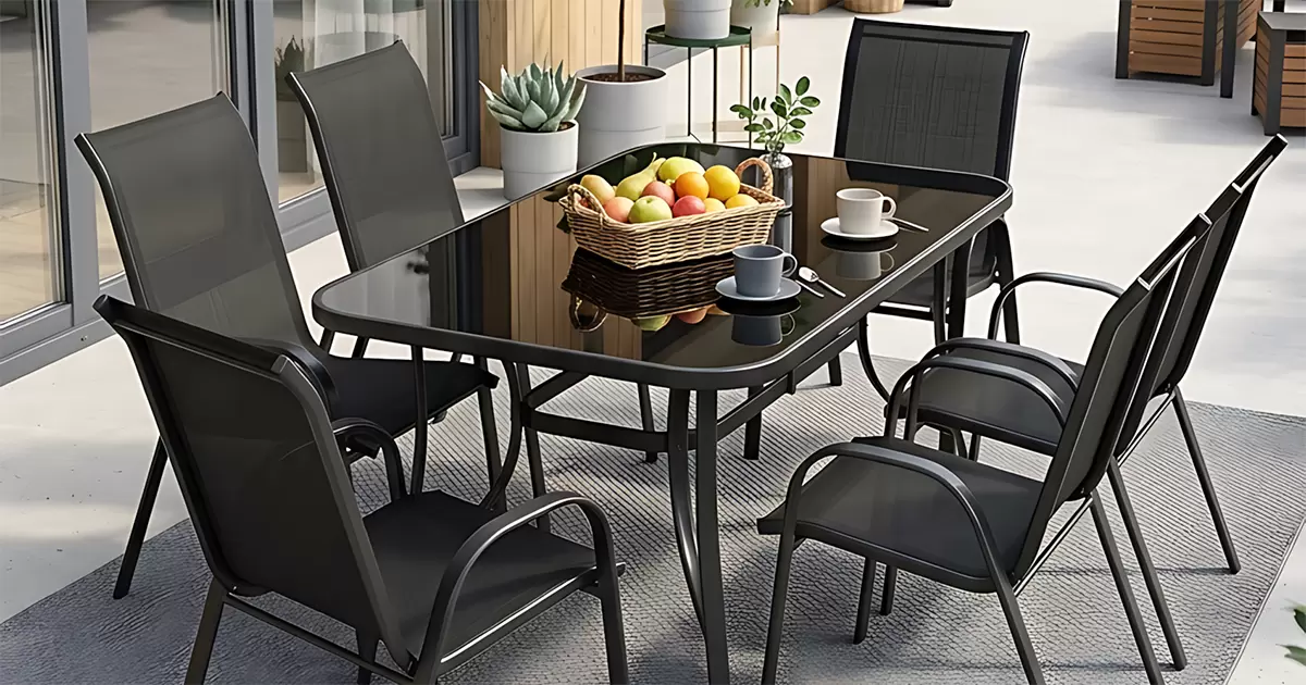 5 Razloga zašto je Fieldmann Magna Black godinama najpopularnija baštenska garnitura