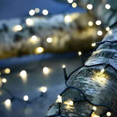 Dekorativne novogodišnje lampice sa 1500 LED dioda Gotto