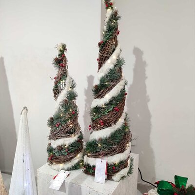 Svetleća LED Kupa Od Ratana Natural Cone 80 cm