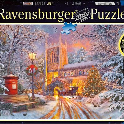 Puzzle slagalica 500 delova Svetlucava novogodišnja noć Ravensburger Star line 17384