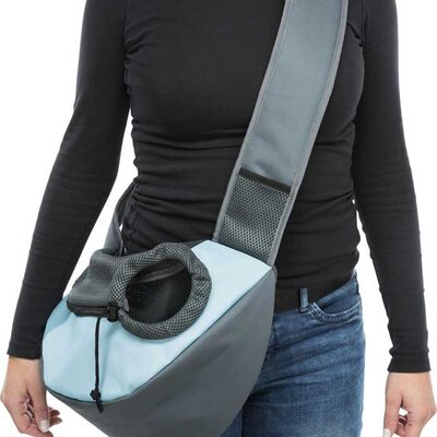 Trixie Torba za male pse do 5kg Sling light blue 28883