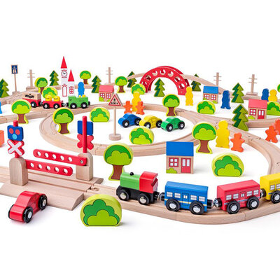 WOODY Velika drvena pruga sa vozovima i dodacima 120 delova Maxi 93063