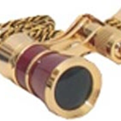 Pozorišni dvogled Radames