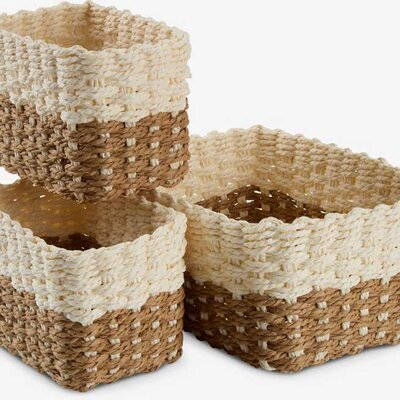 Komplet pletenih dekorativnih korpica za odlaganje