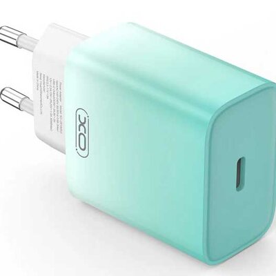 XO Brzi punjač za mobilne uređaje USB-C 30W CE18 plavi