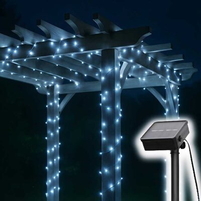 Niz od 200 hladno belih LED dioda sa solarnim napajanjem SLC200WH