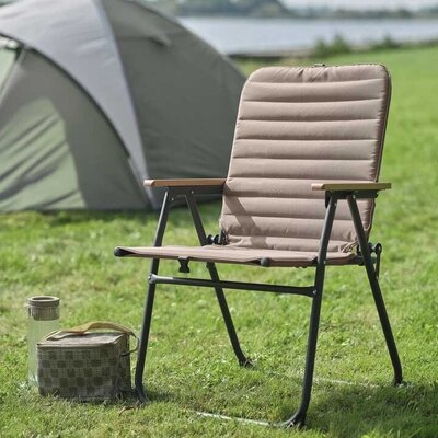 Sklopiva kamperska stolica – Vaša zona za totalni Reset