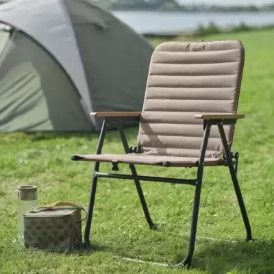 SKLOPIVE BAŠTENSKE STOLICE