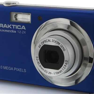 Praktica Luxmedia 12-Z4 plavi digitalni fotoaparat