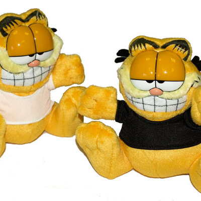 Garfild u crnoj majici 61-130