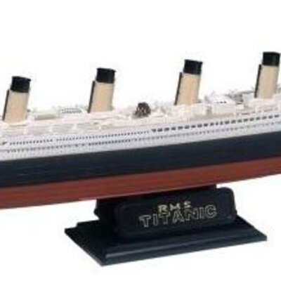 Revell maketa R.M.S. Titanic
