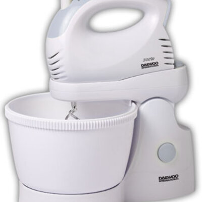 Daewoo mikser sa posudom