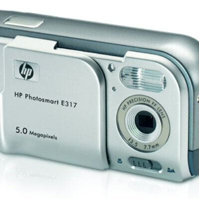 HP Photosmart E317 Digitalni fotoaparat