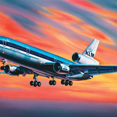 Revell maketa McDonnell Douglas DC-10 -  RV020 04211