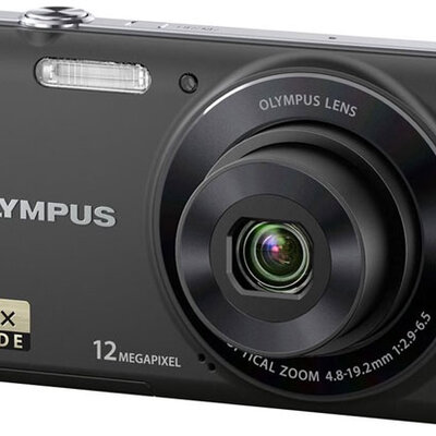 Olympus digitalni fotoaparat VG-110 B