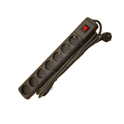 Sedmostruka utičnica s prednaponskom zaštitom 3 m