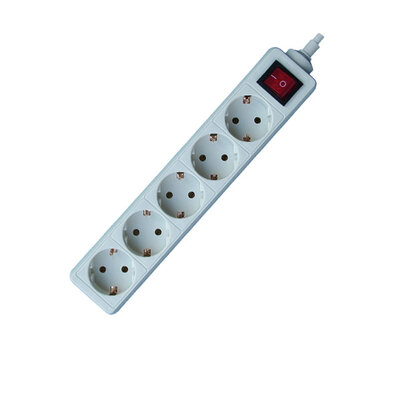 Petostruka prenosiva utičnica 1,5 m 