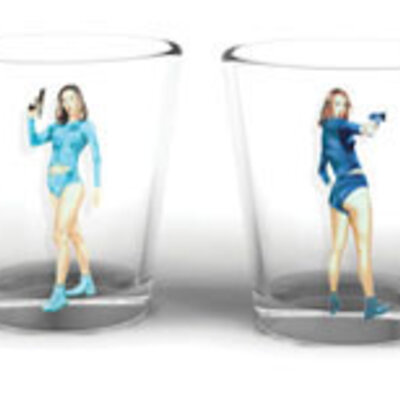 Kikkerland Čaše za kratka pića Gun Girl, set od 4  GL04