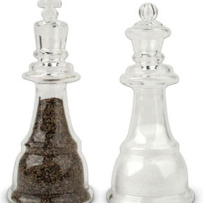 Kikkerland Set za so i biber Šah Mat  SP13