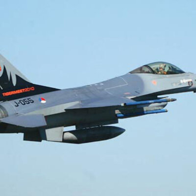 Revell maketa F-16 Fighting Falcon Easykit RV06644/060