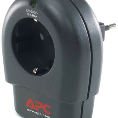 APC utičnica sa prenaponskom zaštitom P1-GR