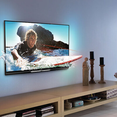 Philips 3D Smart Full HD LED Televizor sa Ambilight Spectra 2 Tehnologijom - 32PFL6007K/12