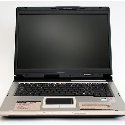 Asus A6000U  - notebook računar