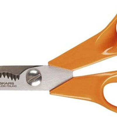 Fiskars Univerzalne baštenske makaze 18cm 012785