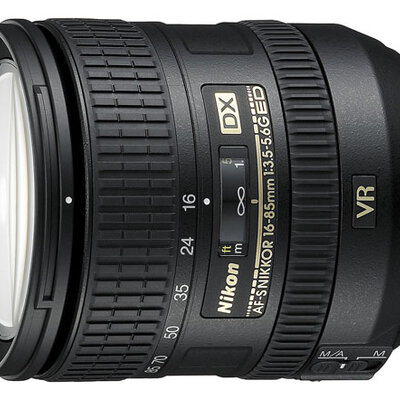 Nikon Objektiv 16-85mm f/3.5-5.6G ED VR AF-S DX NIKKOR 14493