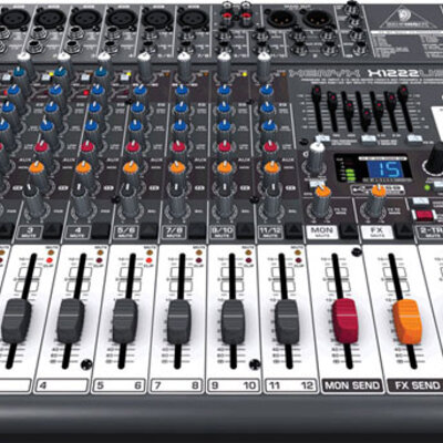 Behringer Xenyx X1222USB - Mikseta