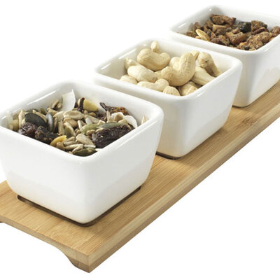 Činije Branka 3kom na poslužavniku od bambusa