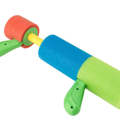 Pištolj na vodu Candid