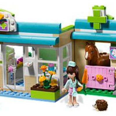 LEGO® FRIENDS Hartlejk Veterinarska ambulanta LE3188
