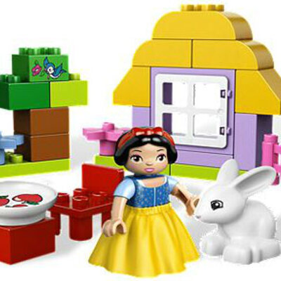 LEGO® DUPLO® Disney Šumska koliba Snežane i 7 patuljaka LE6152