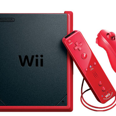 Konzola Nintendo Wii Mini Red + Wii Reactor Remote+, Reflex Nunchuk