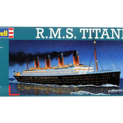 Revell maketa R.M.S. Titanic RV05210/150
