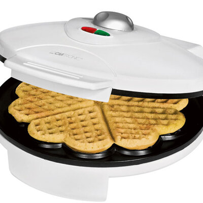 Clatronic aparat za galete WA 3275 beli